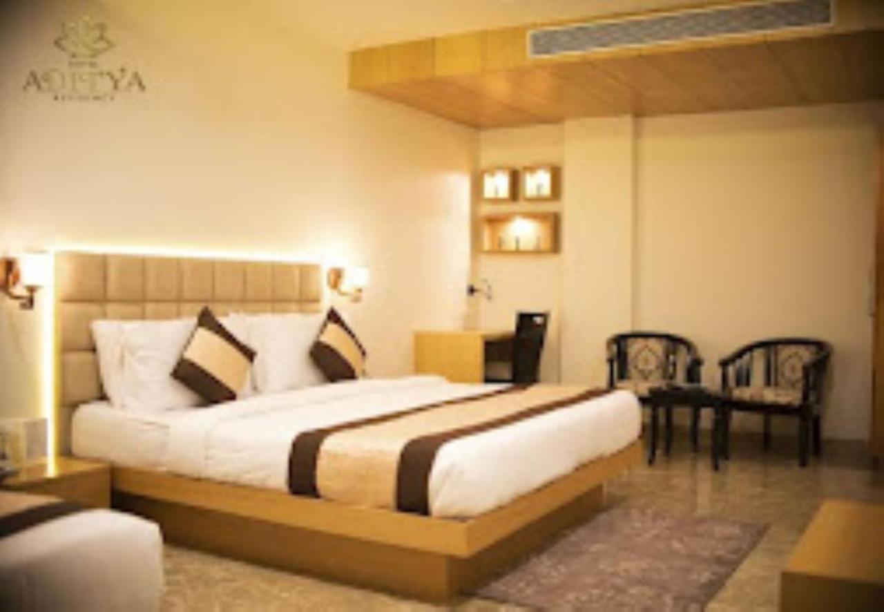 Hotel Aditya Residency Bhopal Bagian luar foto